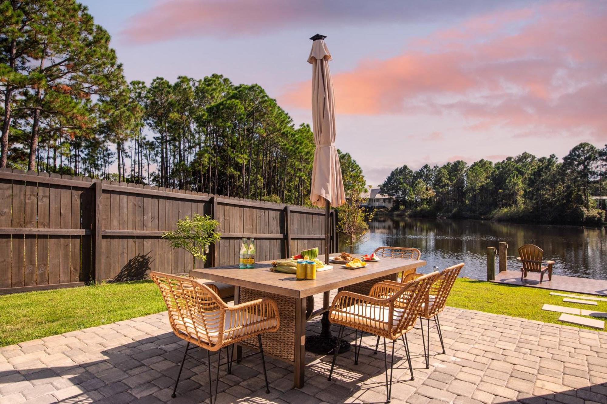 Edgewater By Avantstay Gorgeous Character Lakefront Home W Private Dock Destin Zewnętrze zdjęcie